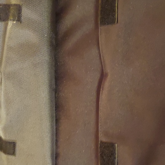 SOLO computer laptop carry case 16" x 12" black like new never used - Picture 5 of 11